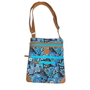 Stone Mountain Crossbody Purse